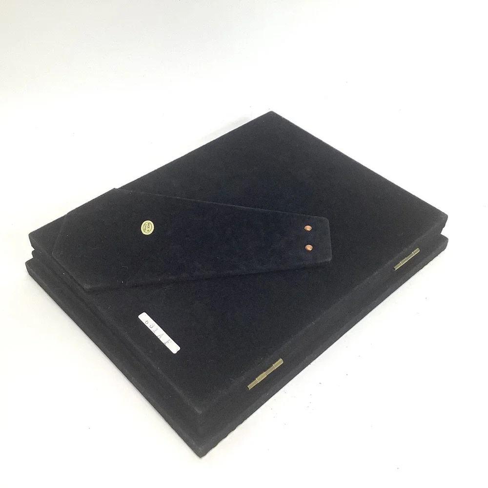 NEW Fetco Solid Brass Beacon Hill Frame Hinged Holds 5 x 7 Photo Box Easel‎